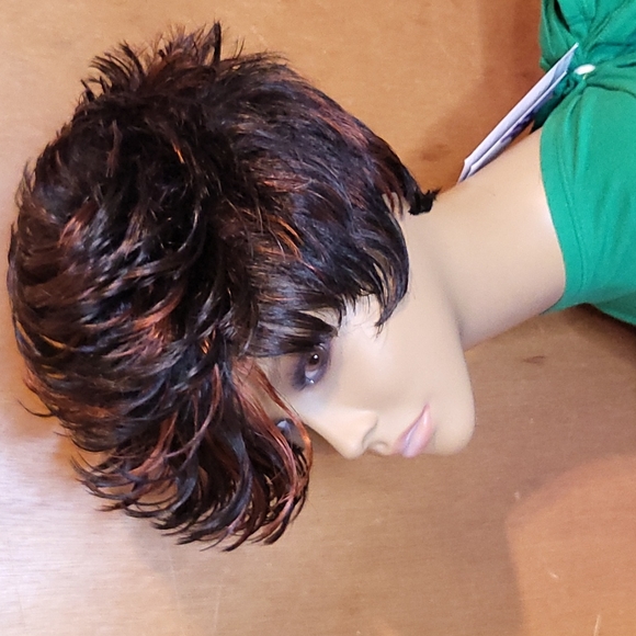 Short Black / Burnt Orange Spiky Wig - Picture 5 of 6